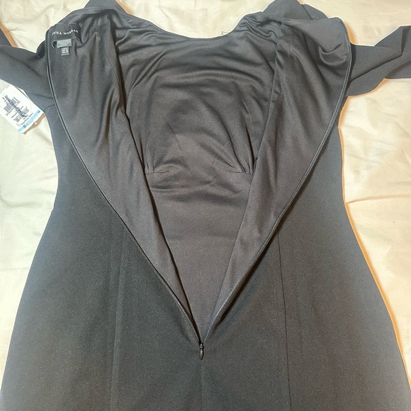 Donna Morgan Black Long Sleeve Crepe Scalloped Mini Dress, New, Size 6 - Picture 4 of 12